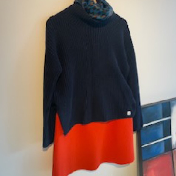 Mini Skirt🧡 - Picture 2 of 2